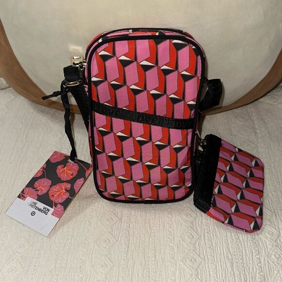 DVF x Target Black Pink Red White Geo Print Nylon Small Crossbody Wallet Set - Picture 1 of 14